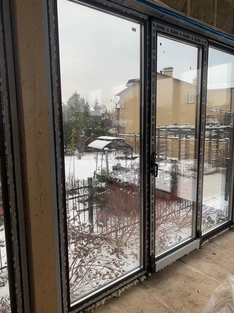 Установка панорамного остекления коттеджа